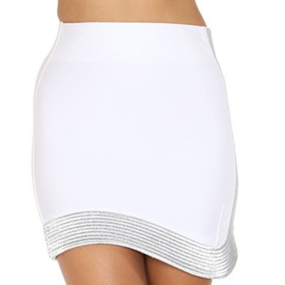 SILVER TRIMMED BODYCON SKIRT - Picture 1 of 2